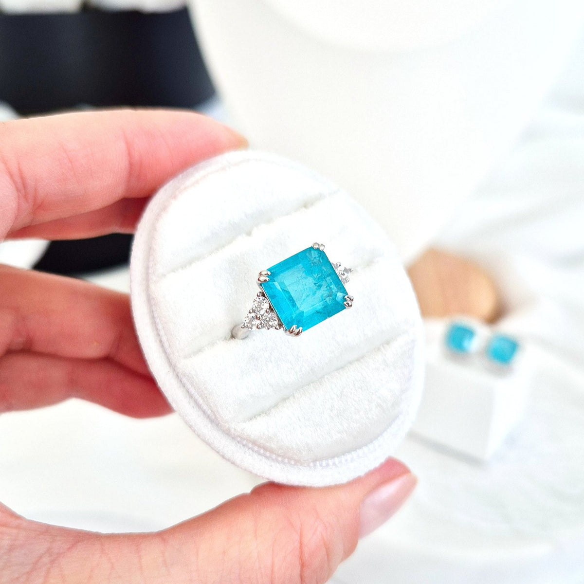 Paraiba Tourmaline Ring, Paraiba Ring, Paraiba Turmalin Ring, Bague Paraiba, Anello Paraiba, Paraiba, Paraiba Turmalin, Paraiba Tourmaline, Turmalin Ring, blauer Turmalin, Ring, Bague, Anello, Silber Ring, silver ring, Edelstein Ring Paraiba, Edelstein Ring, gemstone ring, blue ring, turquoise ring, Schmuck, Jewelry, bijou, gioielli, Damenring, Fingerring
