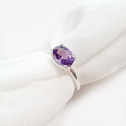 Amethyst Ring, Edelstein Ring Amethyst Edelsteinring mit oval geschliffenem Edelstein Amethyst, Amethyst Schmuck