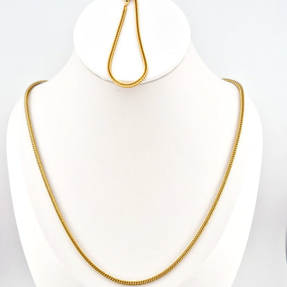 Edelstahl Halskette, stainless steel necklace, collier acier inox, collana acciaio, Gold Halskette, goldene Kette, golden necklace, gold necklace, Halskette, necklace, collana, collier, minimalistische Halskette, Minimalist necklace, Edelstahl Armband, stainless steel bracelet, Bracelet, Armband. Schmuckset, Jewelry set