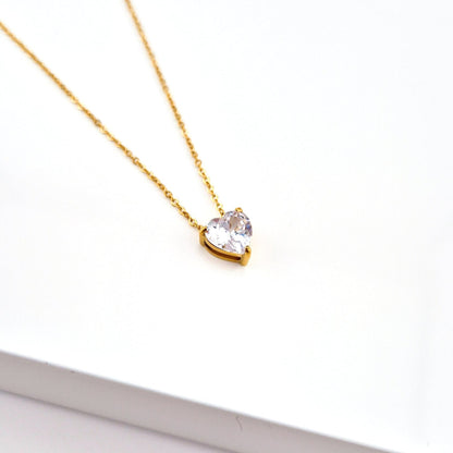 Herz Halskette, heart necklace, collier coeur, collana cuore, CZ necklace, cubic zirkonia Halskette, Halskette mit Anhänger, Halskette Zirkon Anhänger, Herz Kette, Halskette mit Herz, Halskette, Anhänger Halskette, pendant necklace, necklace, collana, collier, gold Halskette Damen, Halskette Damen gold, necklace women, golden necklace, vergoldete Halskette