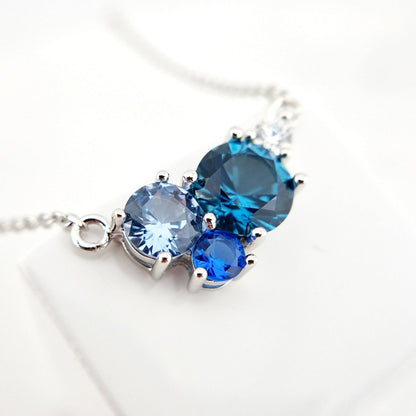 Blau Topas Kette, London Blue Topaz Necklace, blue gemstone necklace, pendant necklace, silver necklace, 9525 sterling silve, collier, collana, necklace, Halskette,royal blue sapphire necklace, aquamarine necklace, timeless jewelry, elegant jewellery, Silber Halskette mit Blautopas, Aquamarin und blauem Saphir Edelstein, Edelstein Kette Silber