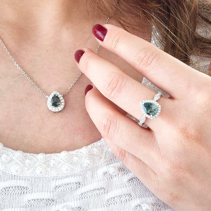 Moosachat Schmuckset, Moss Agate Jewelry Set, Silber Schmuckset, silver jewelry set, Moosachat Ring, Moosachat Halskette, Moosachat Kette, Moosachat Ohrringe, Moosachat Ohrstecker, moss agate ring, moss agate necklace, moss agate pendant necklace, moss agate earrings, moss agate studs, halo jewelry, halo ring, alo earrings, halo penadant, Silber Ohrringe, Silber Ohrstecker, Silber Ring, Silber Halskette, silver ring, silver earrings, silver necklace