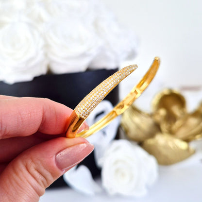Pave Armreif, Pave bangel, bracelet pave, bracciale pave, gold bangle, claw bangle, gold armreif, goldener armreif, Krallen Armreif, bracelet dore, bracciale dorato, elegant bangle, eleganter armreif, Armreif, Bangle, bracelet, bracciale, bracelet