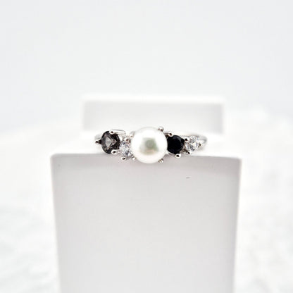 Perlen Ring, Perlenring, Pearl Ring, SIlber RIng, Silberring, Damenring, Pearl Ring - Perlen Ring mit schwarzem Spinell und grauem Nano Stein, Silber Ring Süsswasser Perlen Ring, fresh water pearl