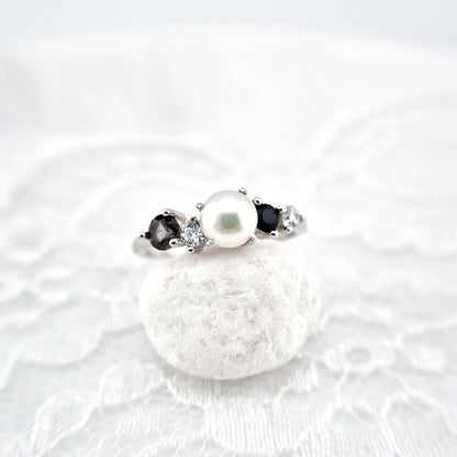 Perlen Ring, Perlenring, Pearl Ring, SIlber RIng, Silberring, Damenring, Pearl Ring - Perlen Ring mit schwarzem Spinell und grauem Nano Stein, Silber Ring Süsswasser Perlen Ring, fresh water pearl