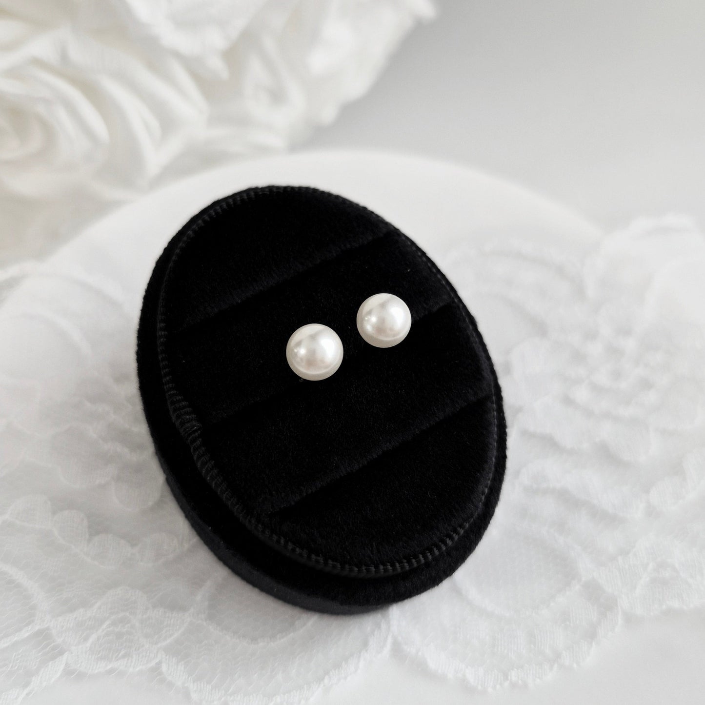 Perlen Ohrstecker, Pearl stud earrings, Pearl earrings, 6 mm, 8 mm, Perlen Ohrringe, Perlenohrringe, Ohrstecker, Ohrringe, Damenohrringe, Damenschmuck, Perlen Schmuck, Pearl Jewelry, Mabe pearl earrings, shell pearl earrings, boucles doreilles perle, orecchini, boucles, puces, orecchini a perno, Silber Ohrstecker, 925 sterling silber, sterling silver, jewelry, jewellery, bijou, bijoux, gioielli, accessoire, Schmuck