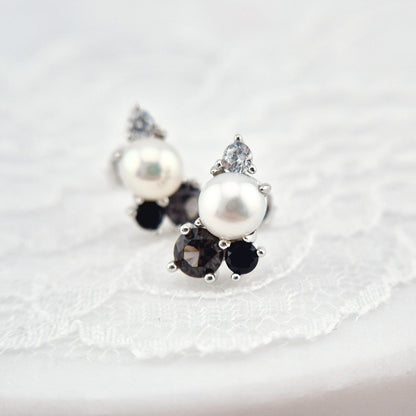 Perlen Ohrringe, Silber Ohrringe, Pearl Earrings, Silver earrings, black earrings, schwarze Ohrringe, Perlen Ohrstecker, Perlen Ohrringe silber, Pear earrings, Süsswasserperlen Ohrringe, Schwarzer Spinell Ohrringe, Ohrringe, Ohrstecker