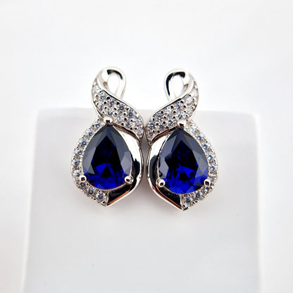 Saphir Ohrringe, Sapphire Earrings, Saphir Ohrstecker mit blauem Edelstein, Edelstein Ohrringe, Silber Ohrringe, Saphir Schmuck, Blau Saphir, royal blue sapphire earrings, stud earrings, Ohrstecker, Ohrringe, boucles, puces, boucles doreilles, orecchini, Schmuck, Jewelry, Jewellery, bijou, gioielli, Damenohrringe, Silberschmuck