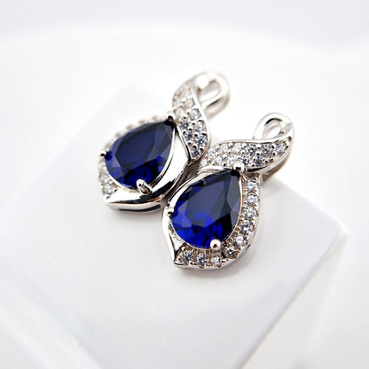Saphir Ohrringe, Sapphire Earrings, Saphir Ohrstecker mit blauem Edelstein, Edelstein Ohrringe, Silber Ohrringe, Saphir Schmuck, Blau Saphir, royal blue sapphire earrings, stud earrings, Ohrstecker, Ohrringe, boucles, puces, boucles doreilles, orecchini, Schmuck, Jewelry, Jewellery, bijou, gioielli, Damenohrringe, Silberschmuck