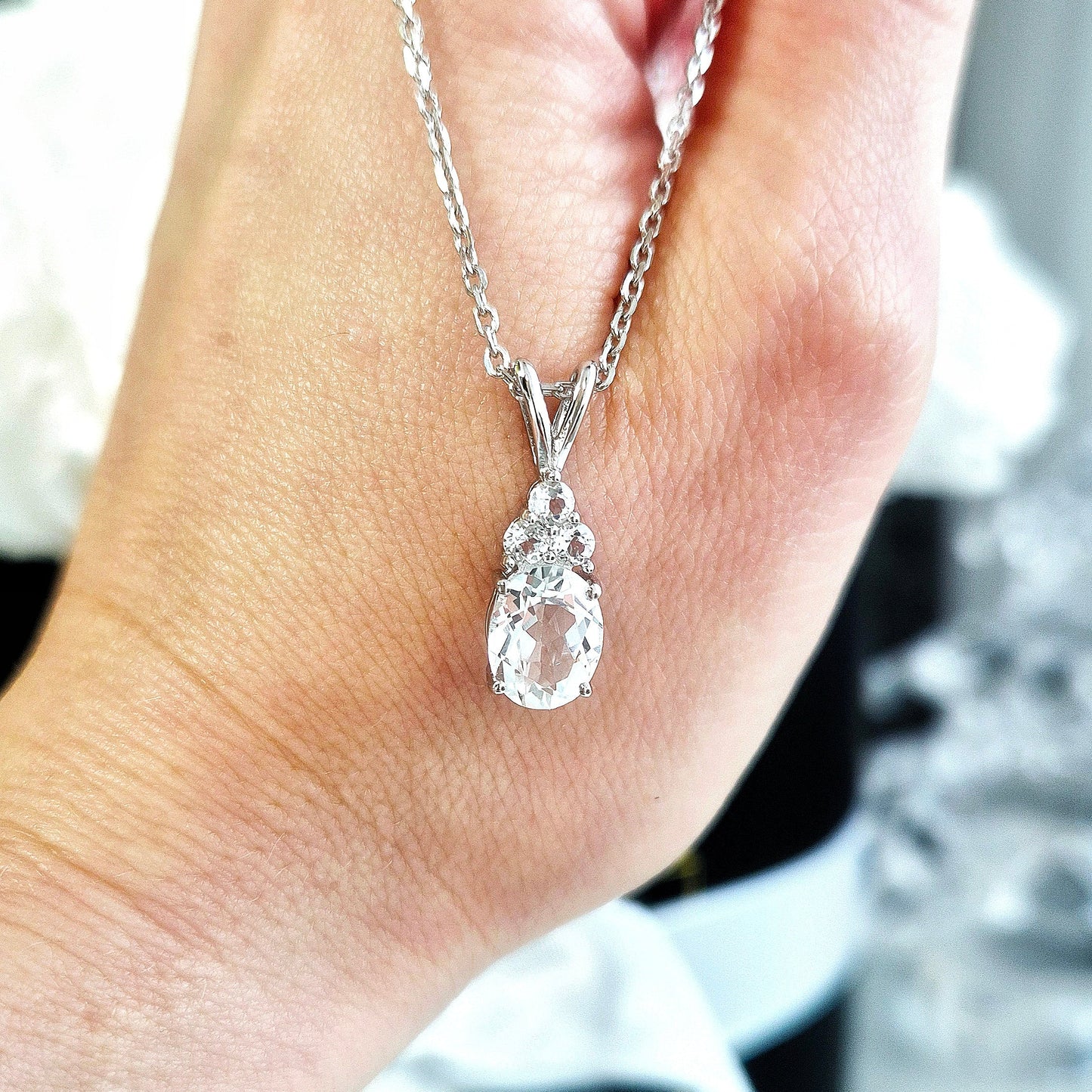 Topas Halskette silber, Weiss Topas Halskette, White Topaz Necklace, Topas Halskette, Topaz Necklace, Topaz pendant necklace, pendant Necklace, Anhänger Halskette, Anhänger Kette, Silber Kette, Silber Halskette, Silber Halskette Damen, elegant necklace, timeless necklace, Halskette, necklace, Damenkette, Schmuck, collier, collana, gioielli, jewelry, jewellery