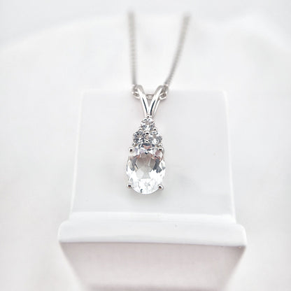 Topas Halskette silber, Weiss Topas Halskette, White Topaz Necklace, Topas Halskette, Topaz Necklace, Topaz pendant necklace, pendant Necklace, Anhänger Halskette, Anhänger Kette, Silber Kette, Silber Halskette, Silber Halskette Damen, elegant necklace, timeless necklace, Halskette, necklace, Damenkette, Schmuck, collier, collana, gioielli, jewelry, jewellery
