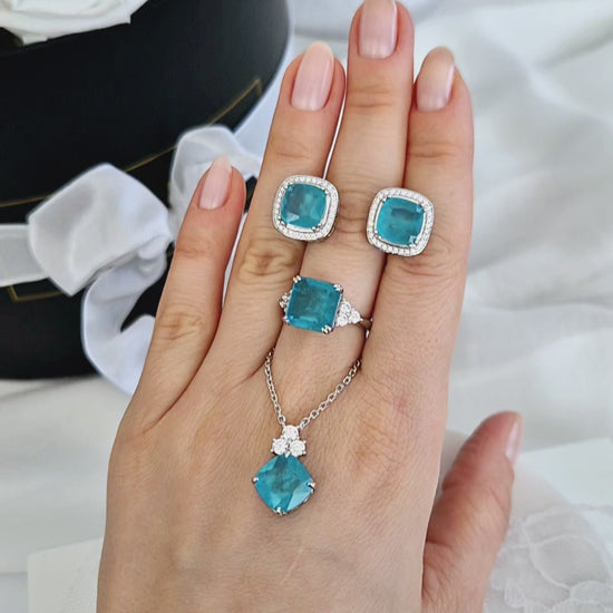 Paraiba Turmalin Schmcukset, Paraiba Tourmaline Jewelry Set, Parure de bijoux en tourmaline Paraïba, Set di gioielli con tormalina Paraiba, Paraiba, Paraiba Turmalin, Paraiba tourmaline, Paraiba Ohrringe Paraiba tourmaline earrings, Paraiba Ring, Paraiba Tourmaline Ring, Paraiba Halskette, Paraiba tourmaline necklace