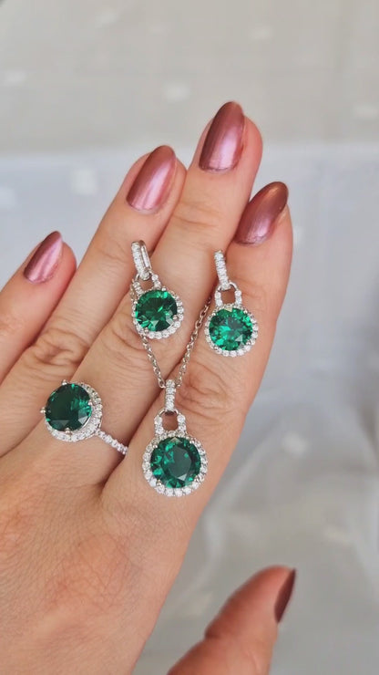 Smaragd Schmuckset, Emerald Jewelry Set, Smaragd Kette, Smaragd Halskette, Emerald necklace, Emaerlad pendant neckalce, silber Halskette, grüne Kette, Kette mit Smaragd Anhänger, silver necklace with green pendant, Halskette, Necklace, pendant necklace, green necklace, Emerald earrings, Smaragd Ohrringe, Emerald Ring, Smaragd Ring