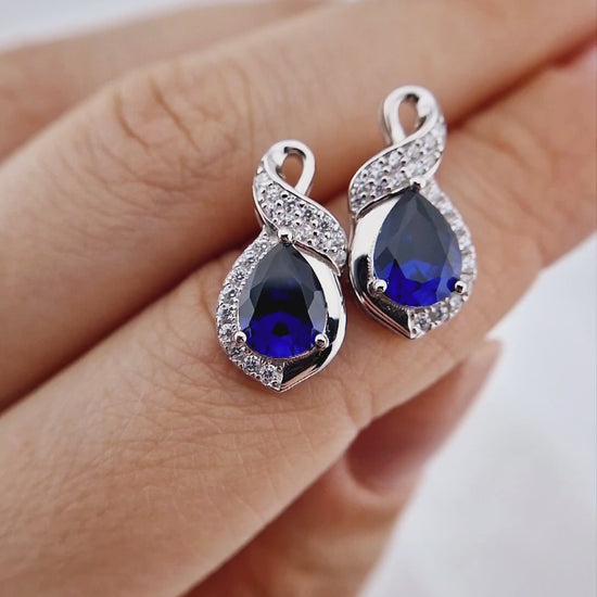 Saphir Ohrringe, Sapphire Earrings, Saphir Ohrstecker mit blauem Edelstein, Edelstein Ohrringe, Silber Ohrringe, Saphir Schmuck, Blau Saphir, royal blue sapphire earrings, stud earrings, Ohrstecker, Ohrringe, boucles, puces, boucles doreilles, orecchini, Schmuck, Jewelry, Jewellery, bijou, gioielli, Damenohrringe, Silberschmuck