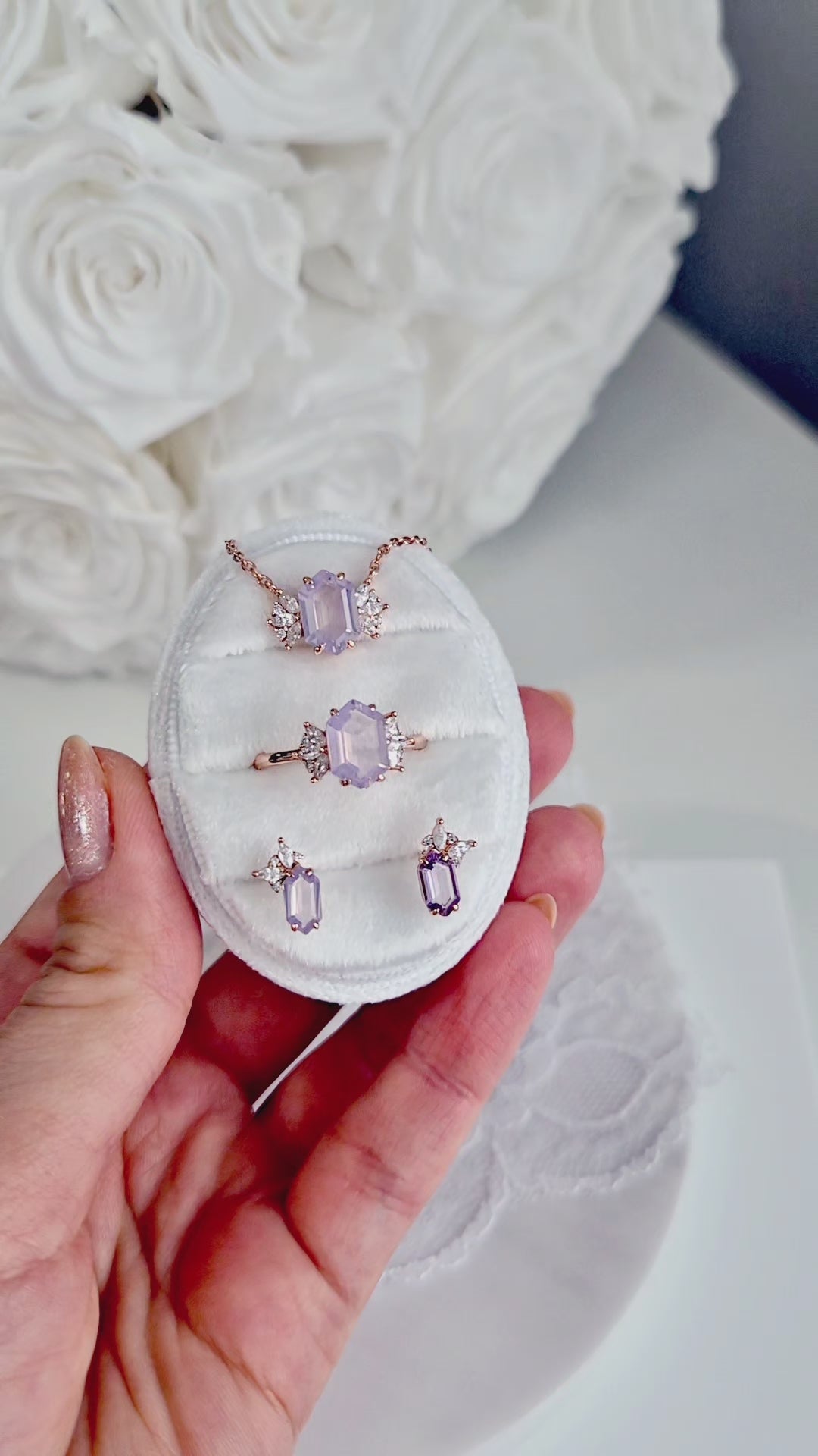 Lavendelquarz Schmuckset, Schmuckset Lavendelquarz, Lavender quartz jewelry set, Parure de bijoux en quartz lavande, Set di gioielli in quarzo lavanda, Schmuckset, jewellery set, Rosegold Schmuck, Silber Schmuck Set, Rose Gold Schmuckset, rose gold jewelry set, Rose gold jewelry, Lavendelquarz Ohrringe, Lavendelquarz Halskette, Lavendelquarz Ring, Schmuck, Ring, Ohrringe, Ohrstecker, Ring