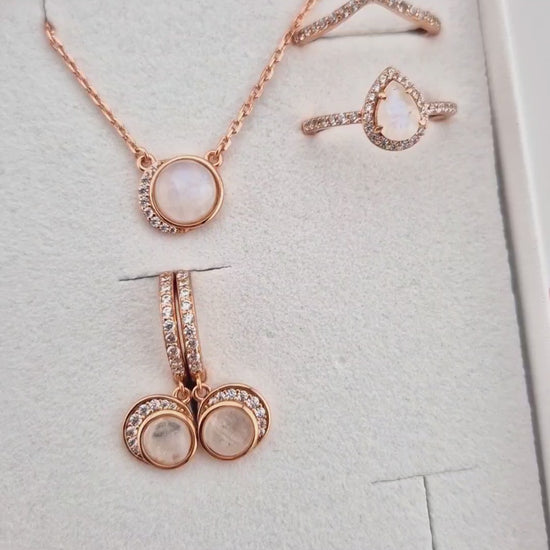 Mondstein Schmuckset, Moonstone Jewelry Set, Mondstein Ring Rosegold, Rainbow moonstone rings rose glod palted silver ring, Silber Ring mit Mondstein Edelstein, halo Ring, Chevron Ring, Mondstein Ring SIlber Ring mit Mondstein Rosegold vergoldet, Rosegold Ring, Moonstone Ring