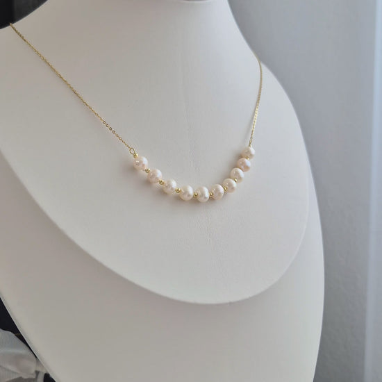 Perlen Halskette, Pearl necklace, Pearl strand necklace, Perlen Kette, Perlenkette, Halskette, Strang Perlenkette, Kette, goldene Halskette, Damenhalskette, Damenschmuck, Perlen Schmuck, Pearl Jewelry, baroqua pearl necklace, sweet water earrings, boucles collier perle, collana,  Silber Halskette, 925 sterling silber, sterling silver, jewelry, jewellery, bijou, bijoux, gioielli, accessoire, Schmuck, gold-plated, vergoldet, doree